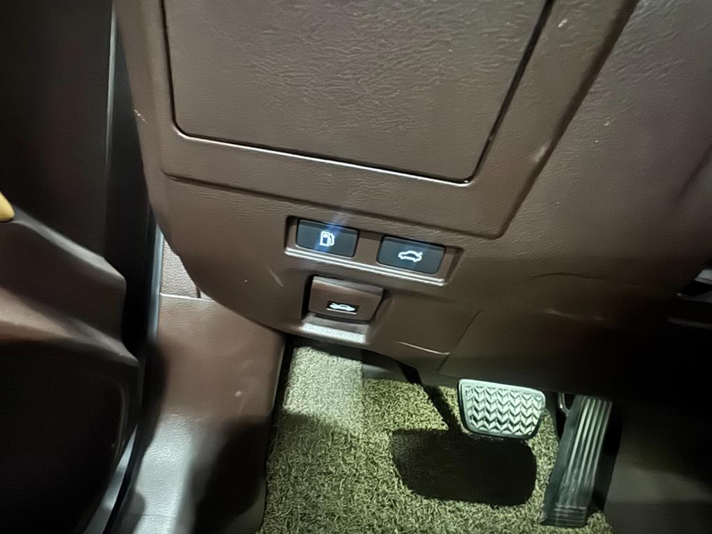 Lexus ES 2019 Plateado - Importación desde Corea - HF Imports Iquique - Foto 17