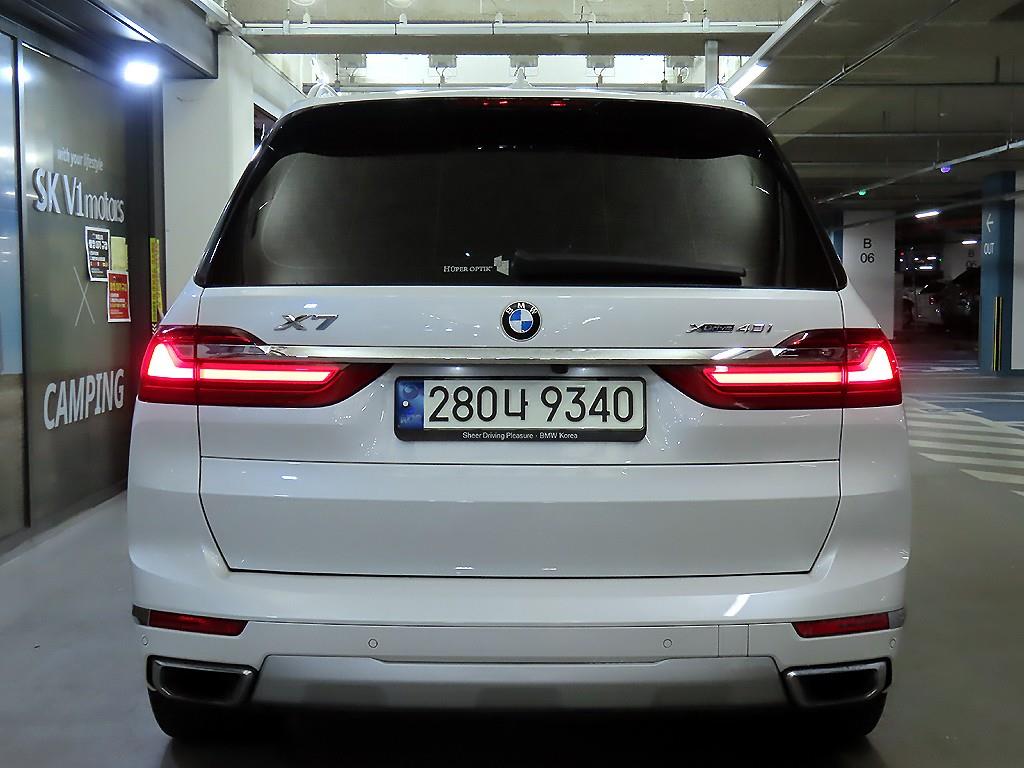 BMW X7 - Vista 5