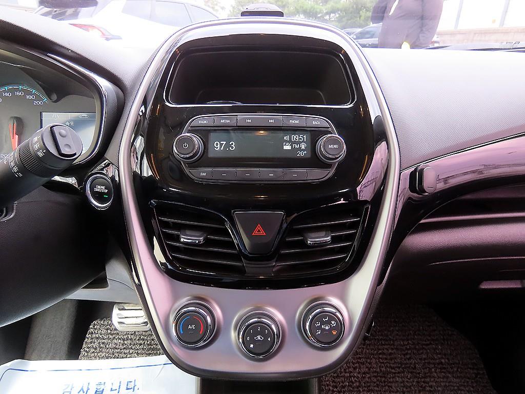 Chevrolet Spark 2017 Blanco - Importación desde Corea - HF Imports Iquique - Foto 14