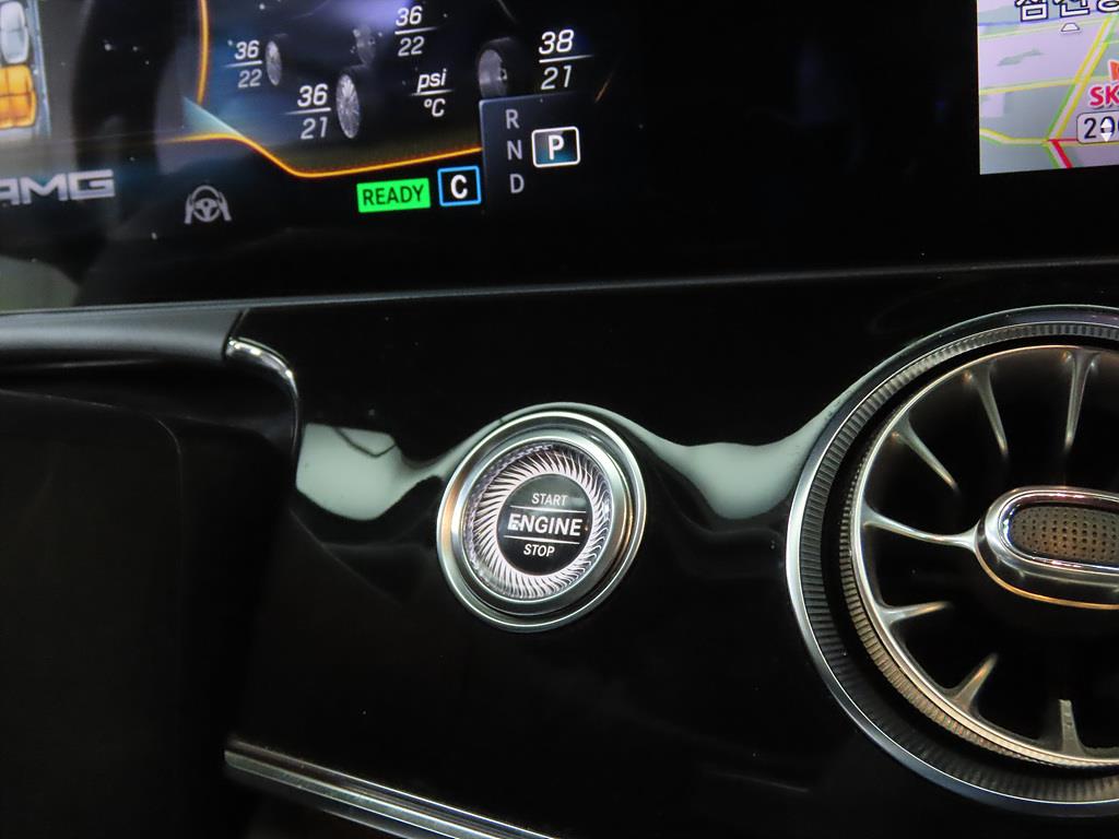 Mercedes Benz AMG GT 2021 Negro - Importación desde Corea - HF Imports Iquique - Foto 13