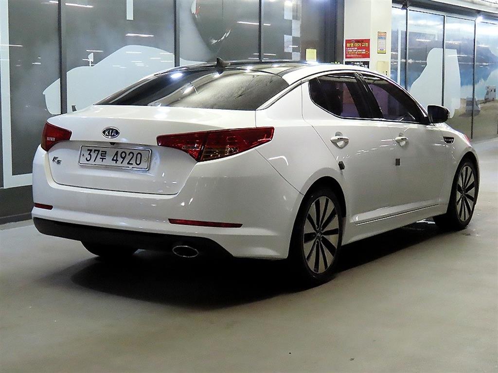 KIA K5 - Vista 4