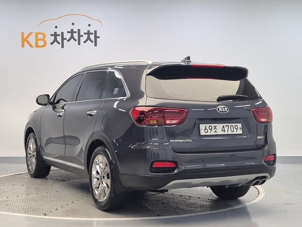 KIA Sorento - Vista 2