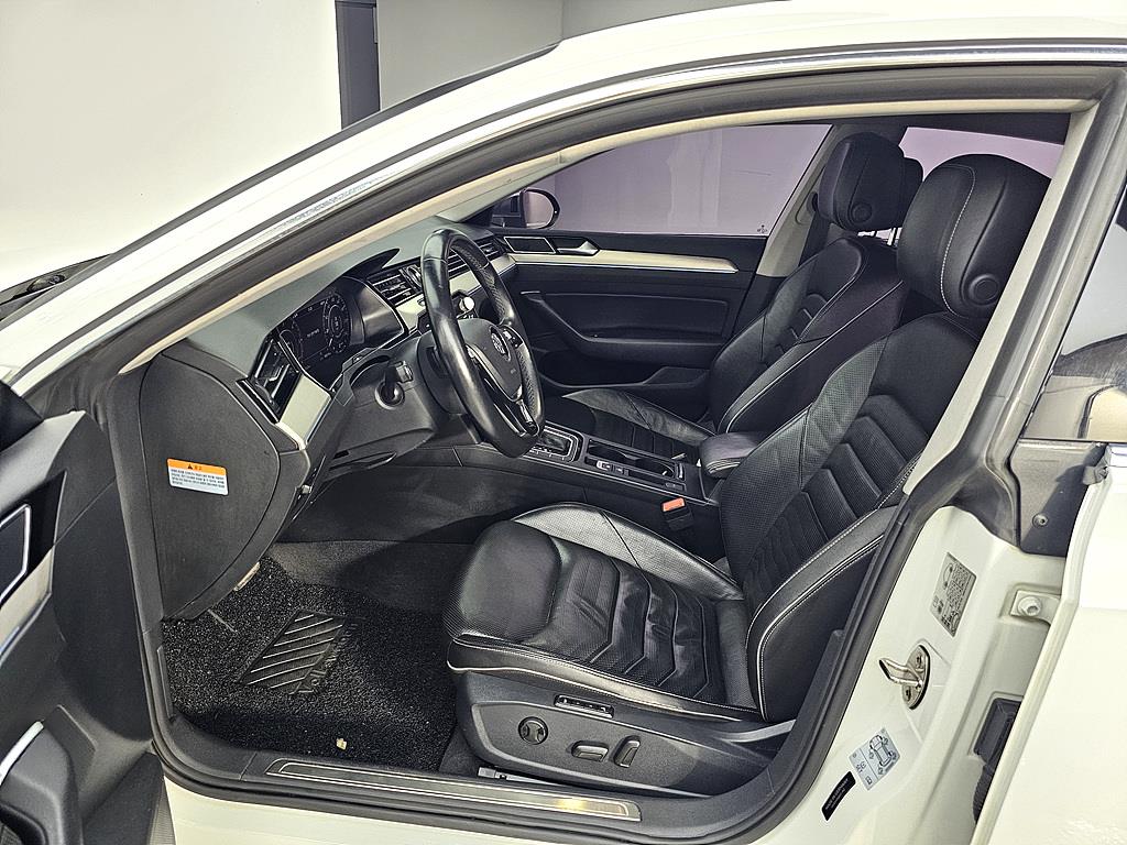 Volkswagen Arteon - Vista 8