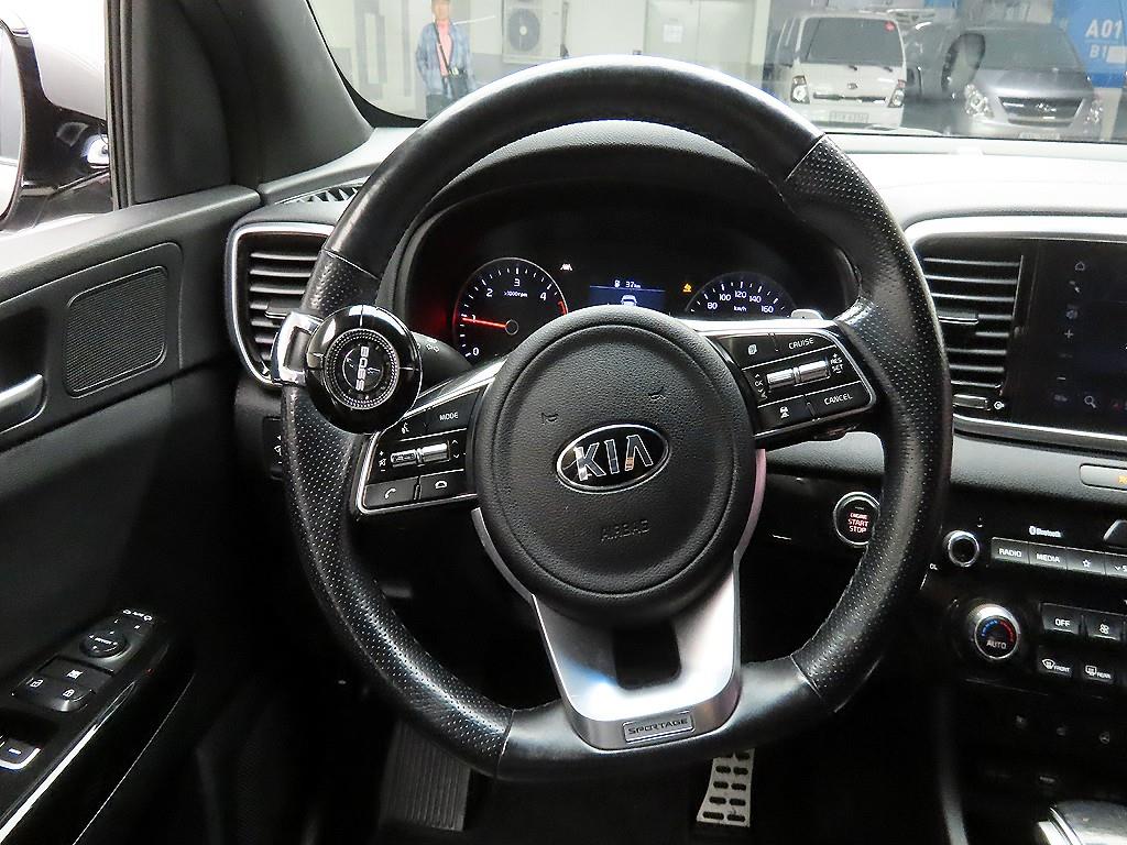 KIA Sportage - Vista 8
