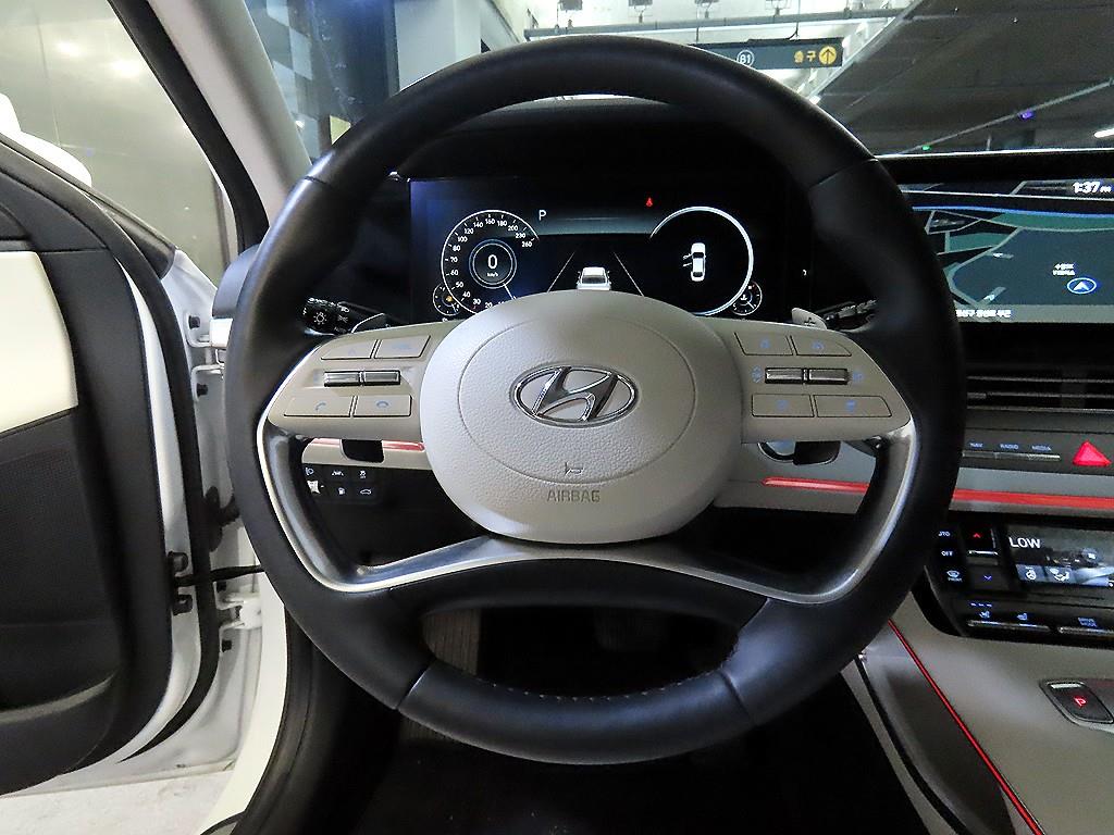 HYUNDAI Grandeur - Vista 8