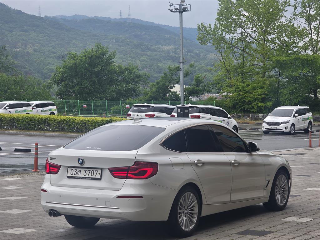 BMW Gran Turismo - Vista 6