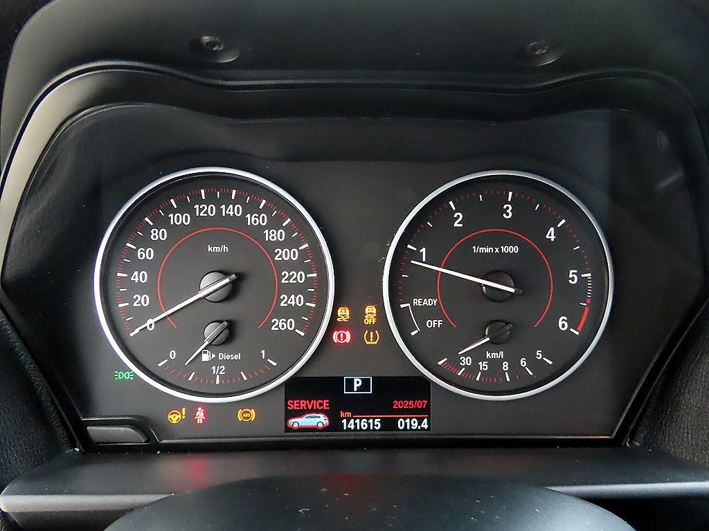 BMW 1 series - Vista 9