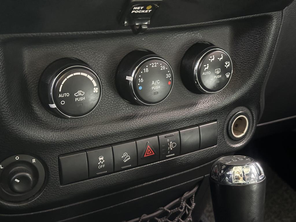 Jeep Wrangler 2013 Blanco - Importación desde Corea - HF Imports Iquique - Foto 13