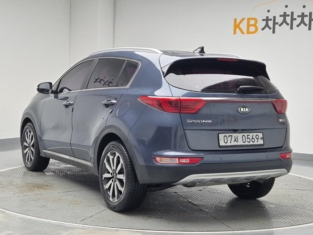 KIA Sportage - Vista 2