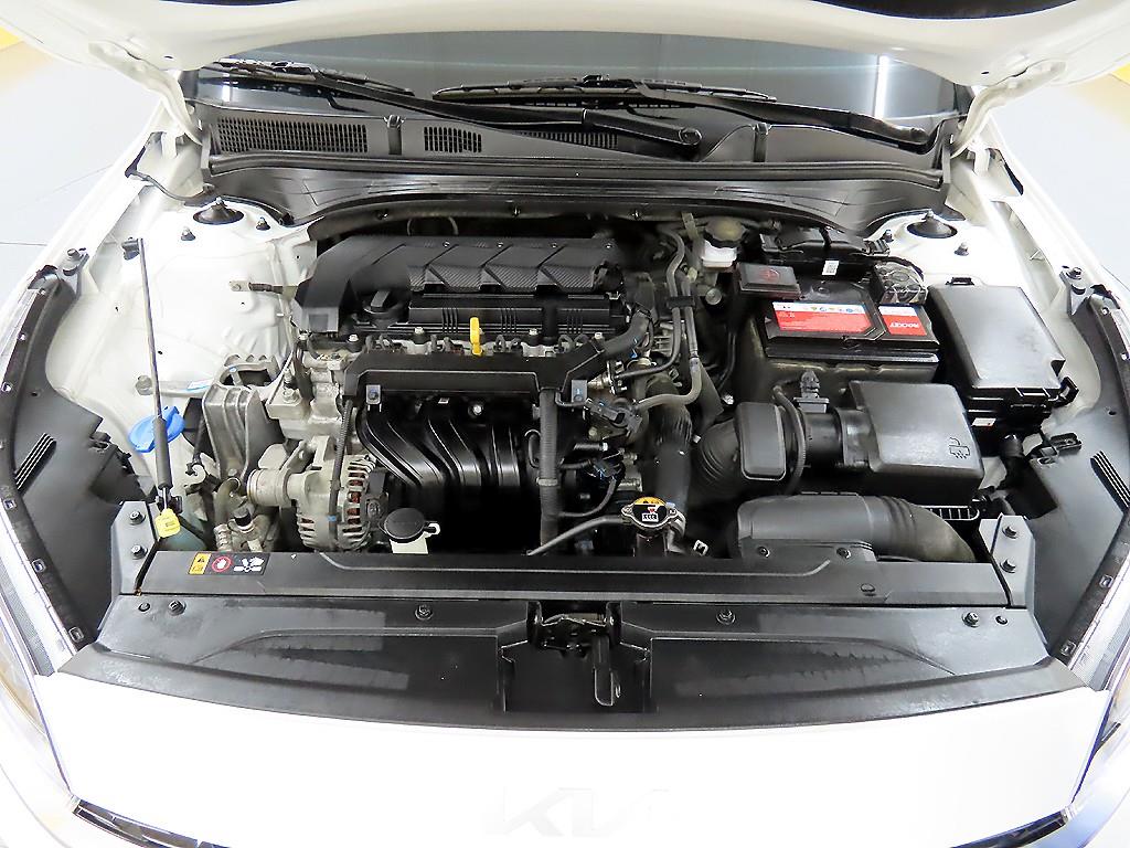 KIA K3 2022 the color of pearl - Importación desde Corea - HF Imports Iquique - Foto 18