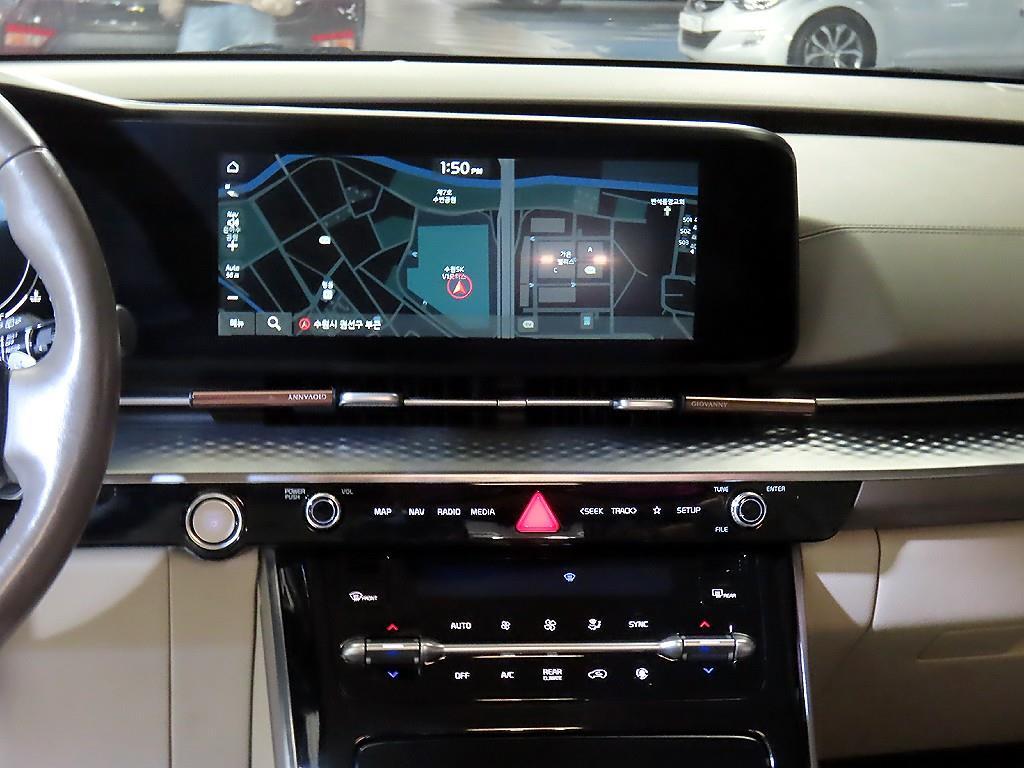 KIA Carnival - Vista 11