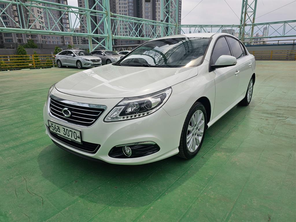 SAMSUNG SM5 2013 Blanco - Importación desde Corea - HF Imports Iquique - Foto 1