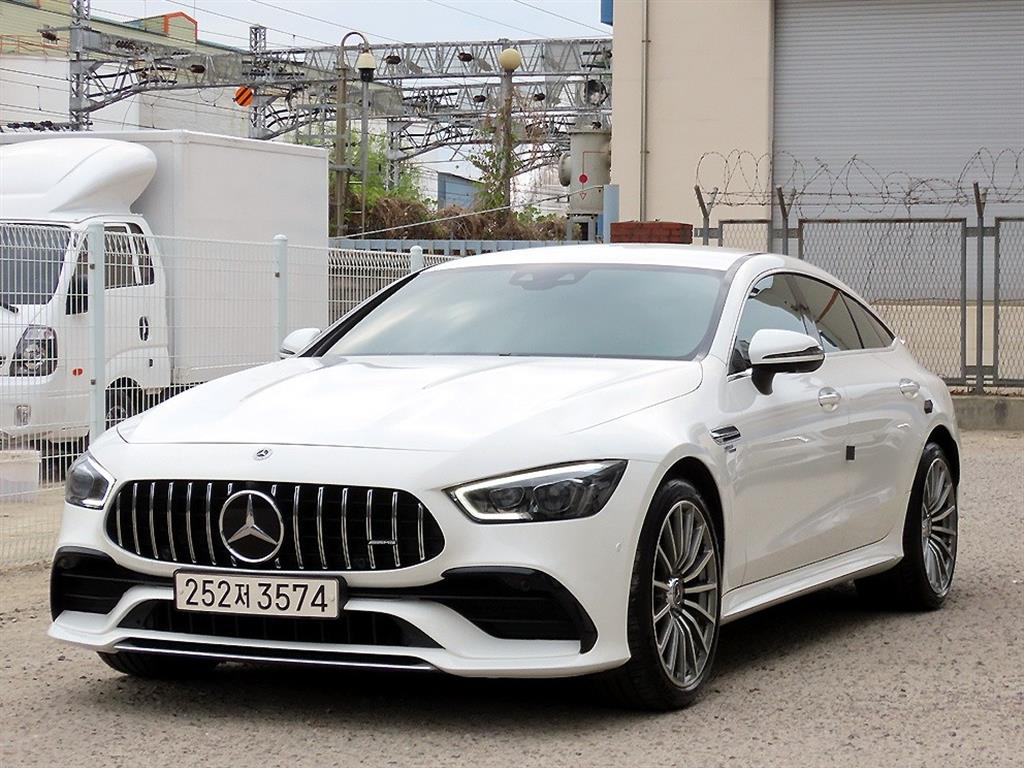 Mercedes Benz AMG GT - Vista 2
