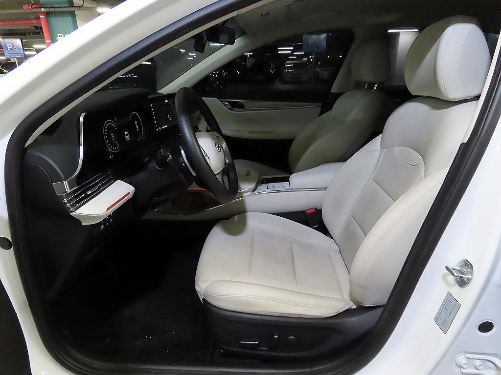 HYUNDAI Grandeur - Vista 6