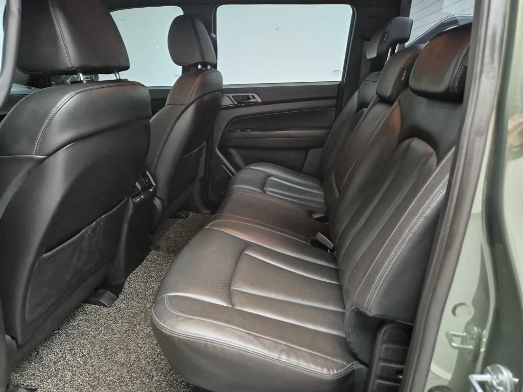 Ssangyong Rexton - Vista 12