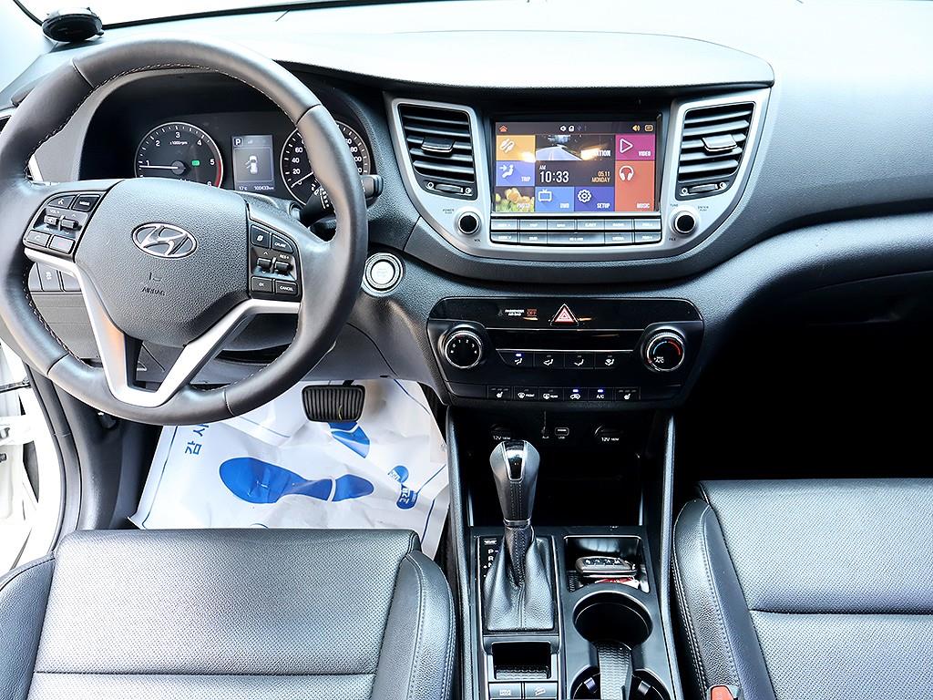 HYUNDAI Tucson - Vista 9
