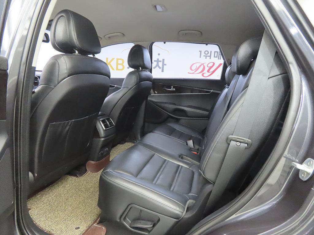 KIA Sorento - Vista 6
