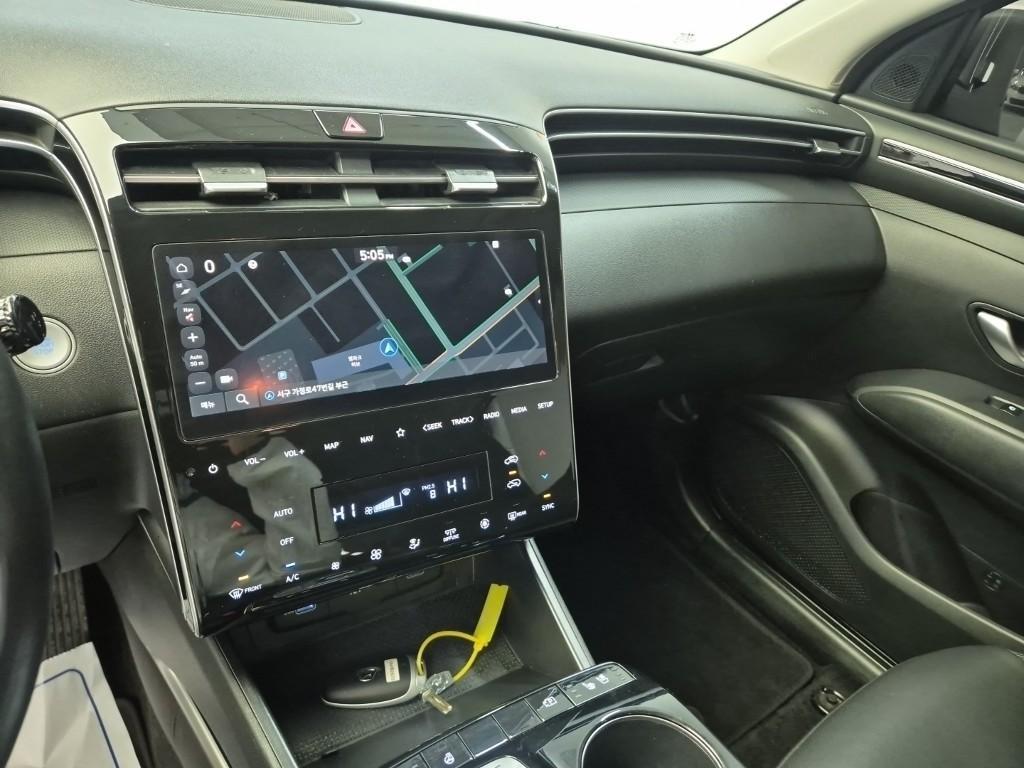 HYUNDAI Tucson - Vista 9