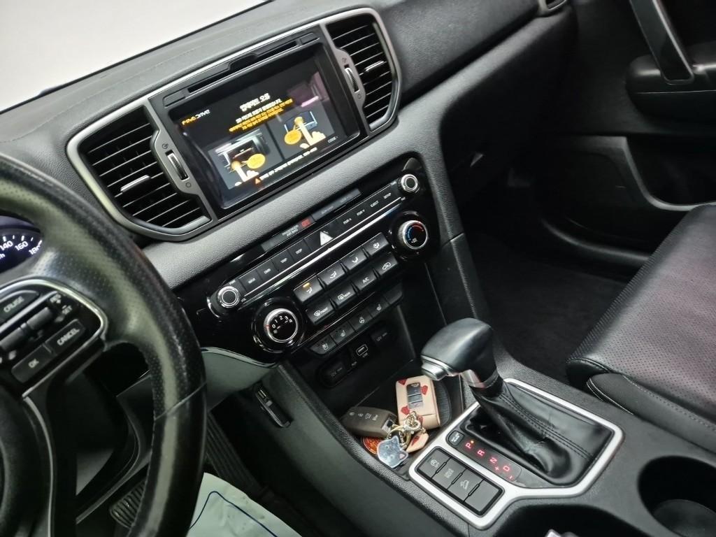 KIA Sportage - Vista 10