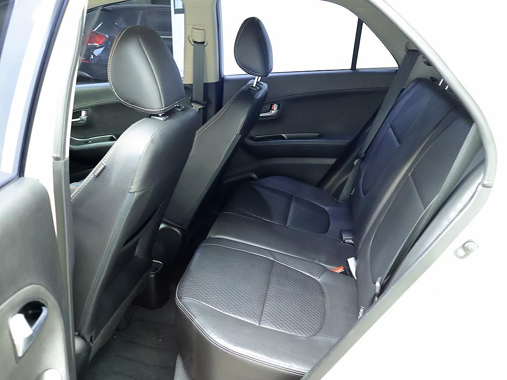 KIA Morning 2012 Blanco - Importación desde Corea - HF Imports Iquique - Foto 12