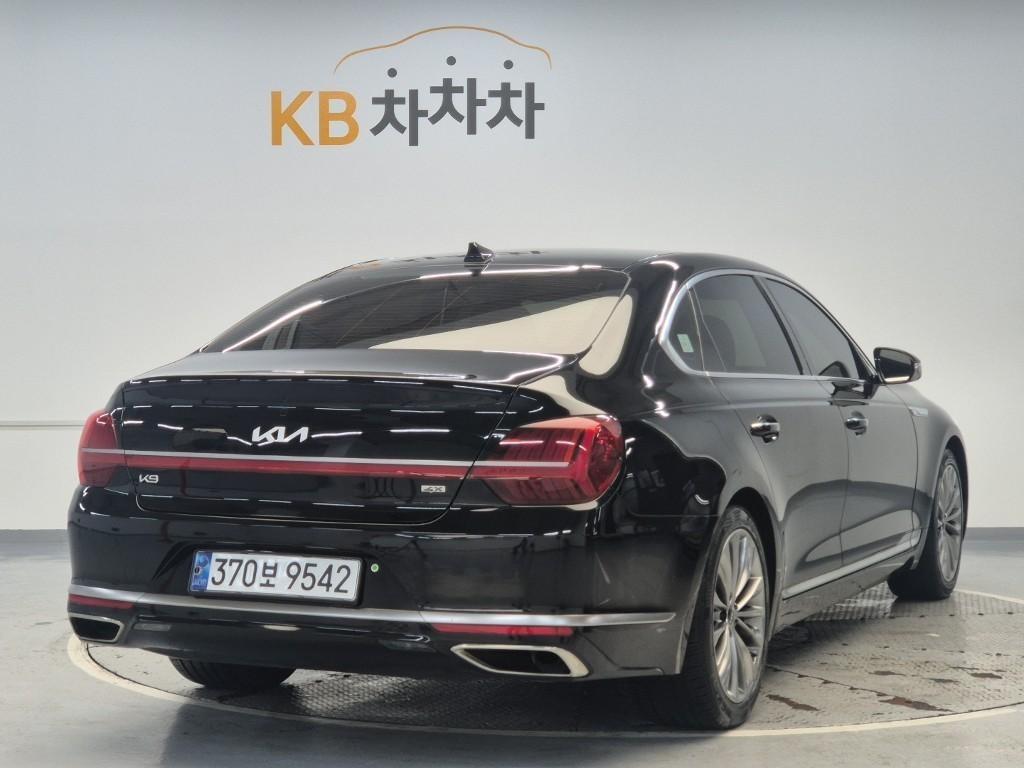 KIA K9 - Vista 4