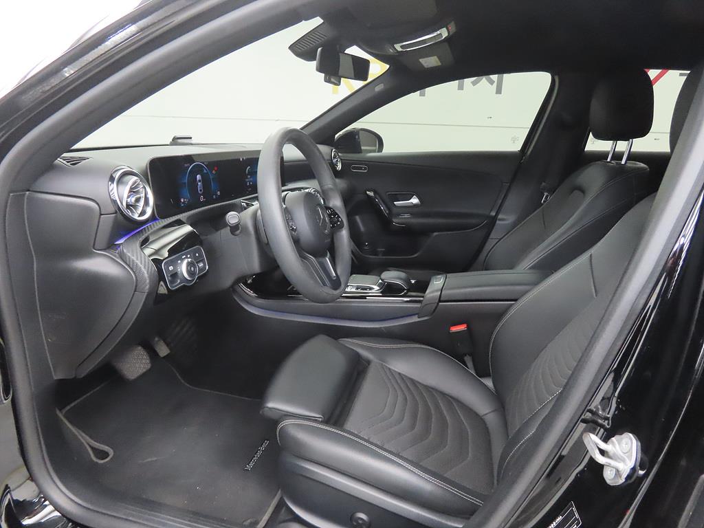 Mercedes Benz A Class - Vista 5