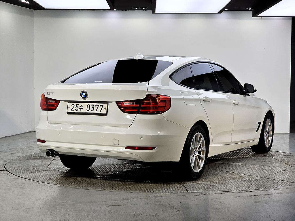 BMW Gran Turismo - Vista 4