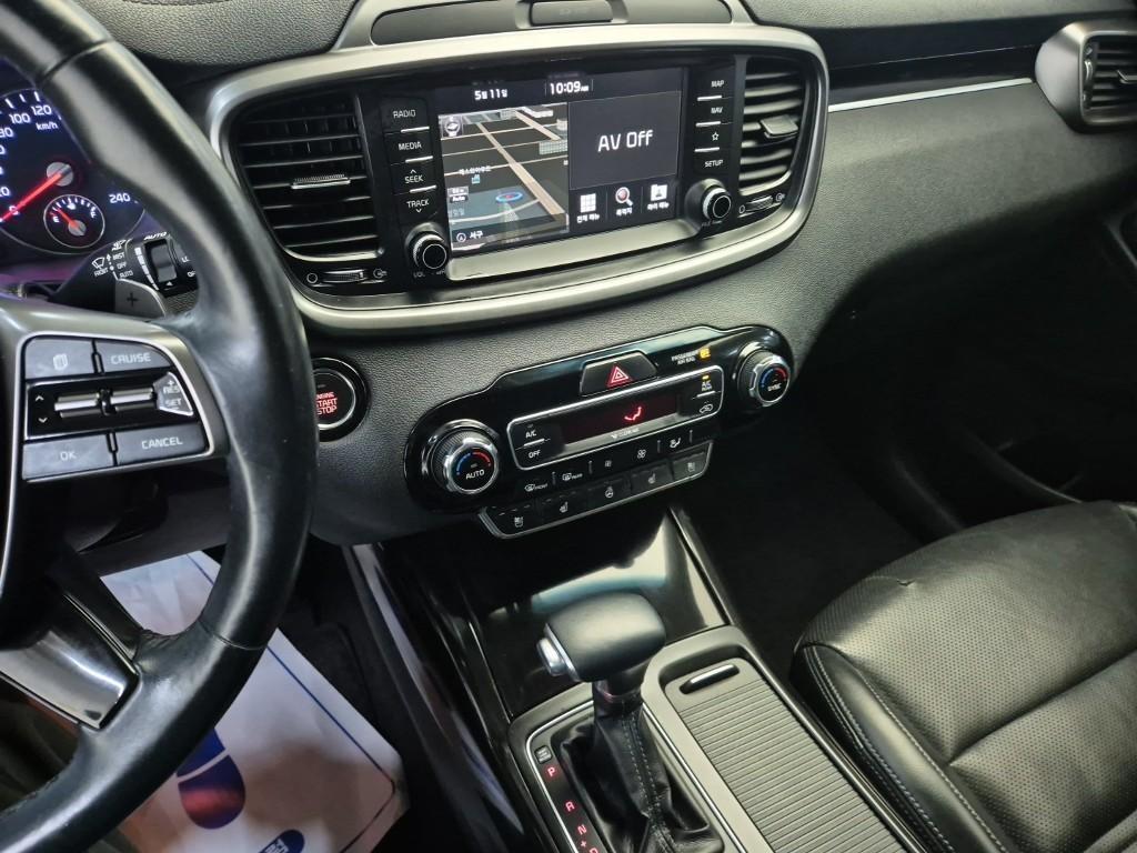 KIA Sorento 2018 Negro - Importación desde Corea - HF Imports Iquique - Foto 13