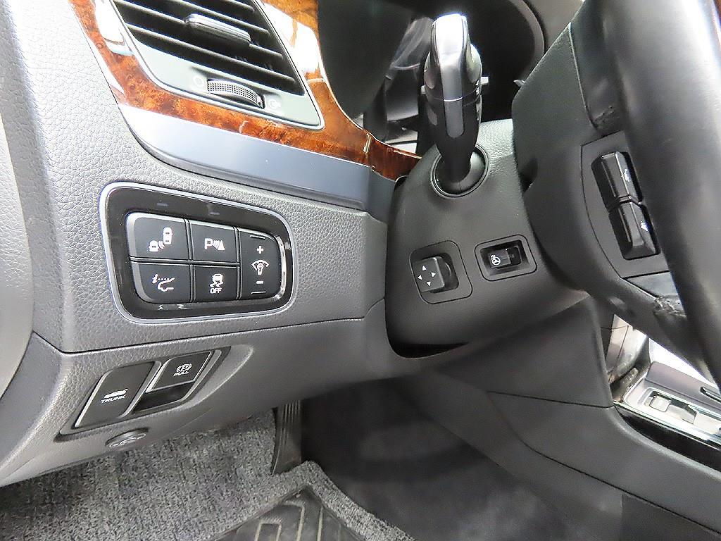 HYUNDAI Equus 2014 Negro - Importación desde Corea - HF Imports Iquique - Foto 12