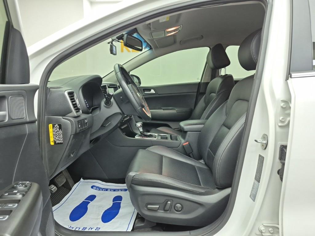 KIA Sportage - Vista 11