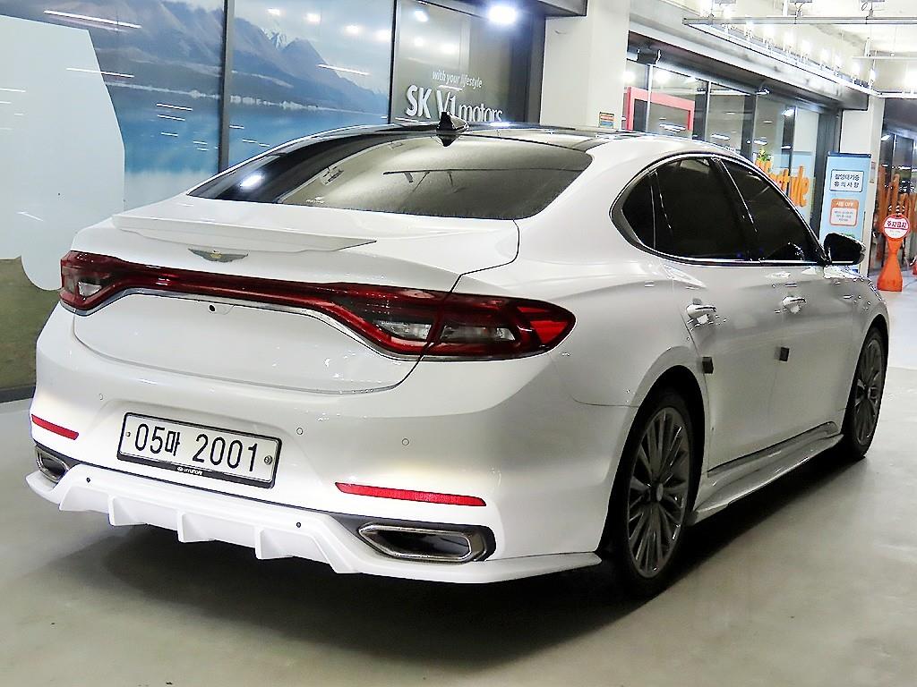 HYUNDAI Grandeur - Vista 4