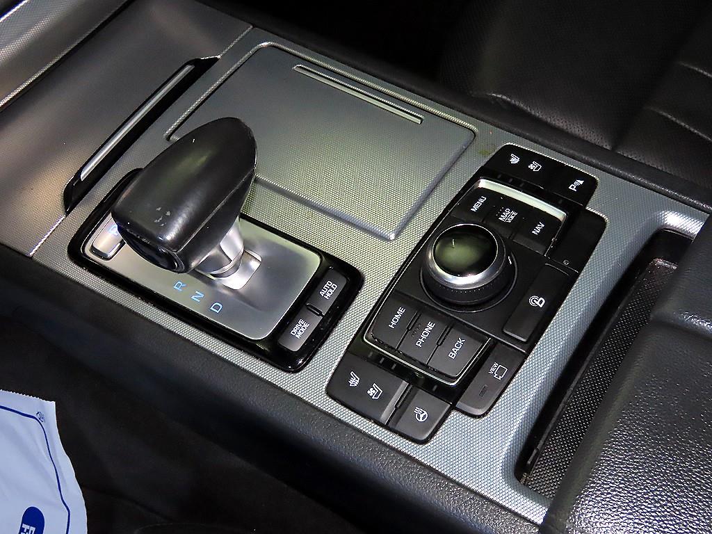 Genesis G80 - Vista 12