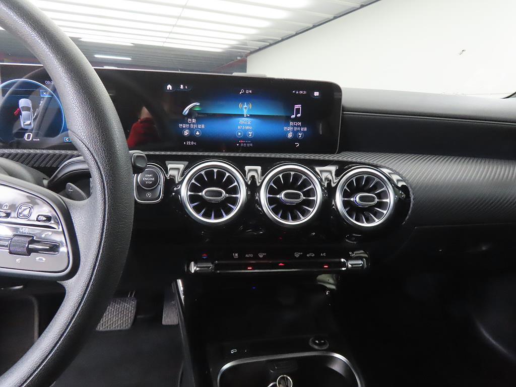 Mercedes Benz A Class - Vista 10