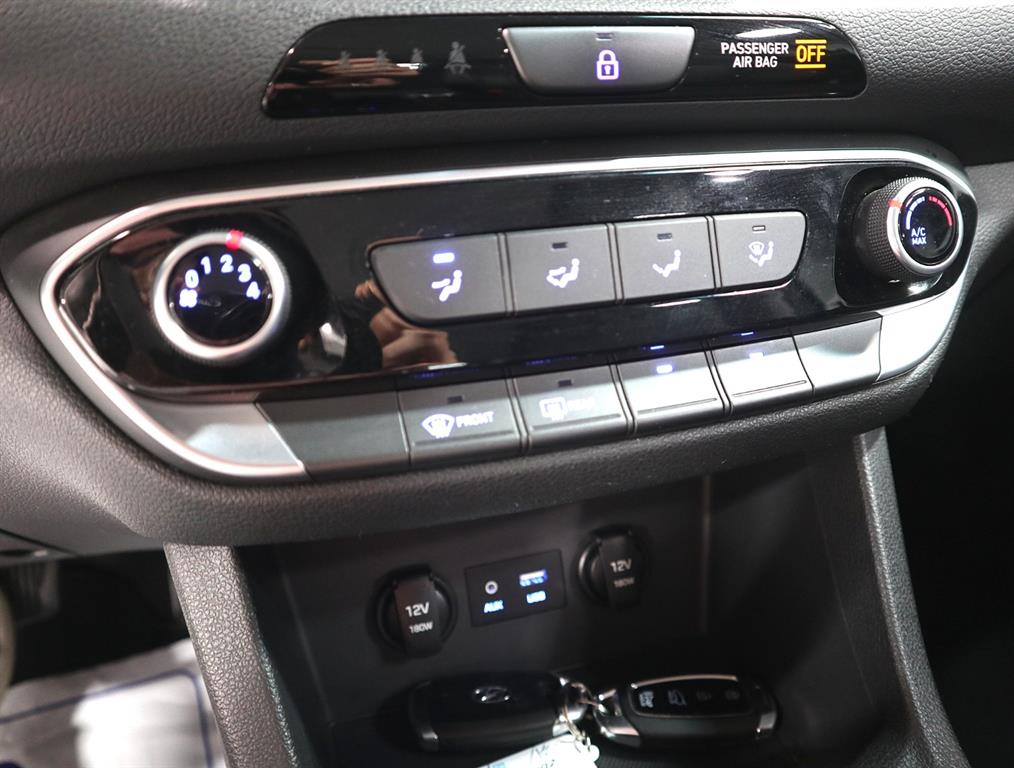 HYUNDAI i30 2018 Gris - Importación desde Corea - HF Imports Iquique - Foto 13