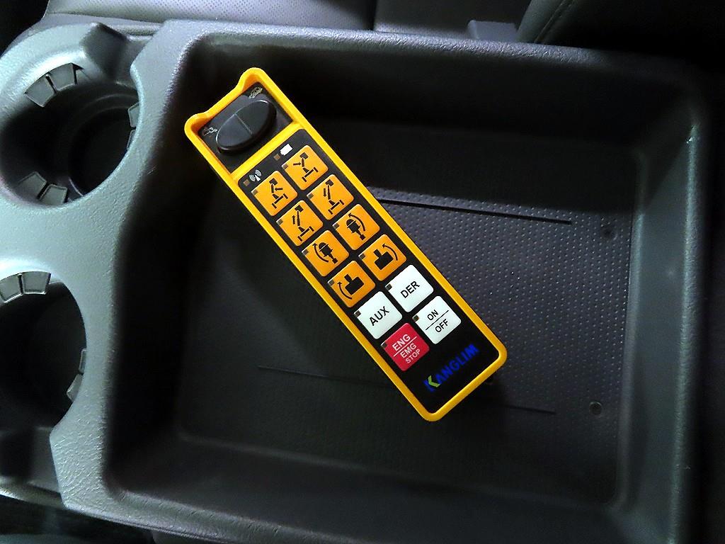 Small Truck Complaint (rip-off) 2018 Blanco - Importación desde Corea - HF Imports Iquique - Foto 13