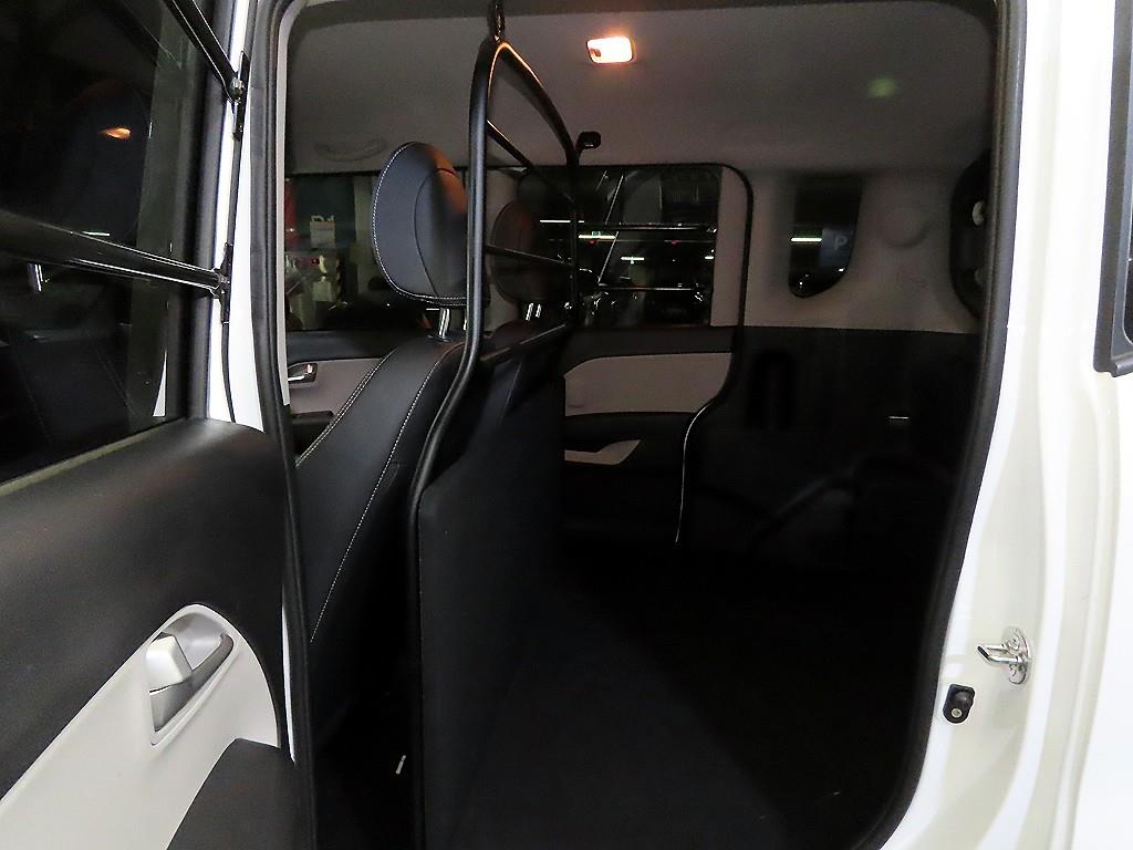 KIA Ray - Vista 7