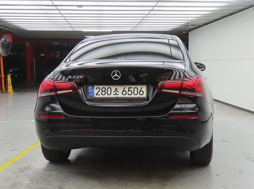 Mercedes Benz A Class - Vista 3