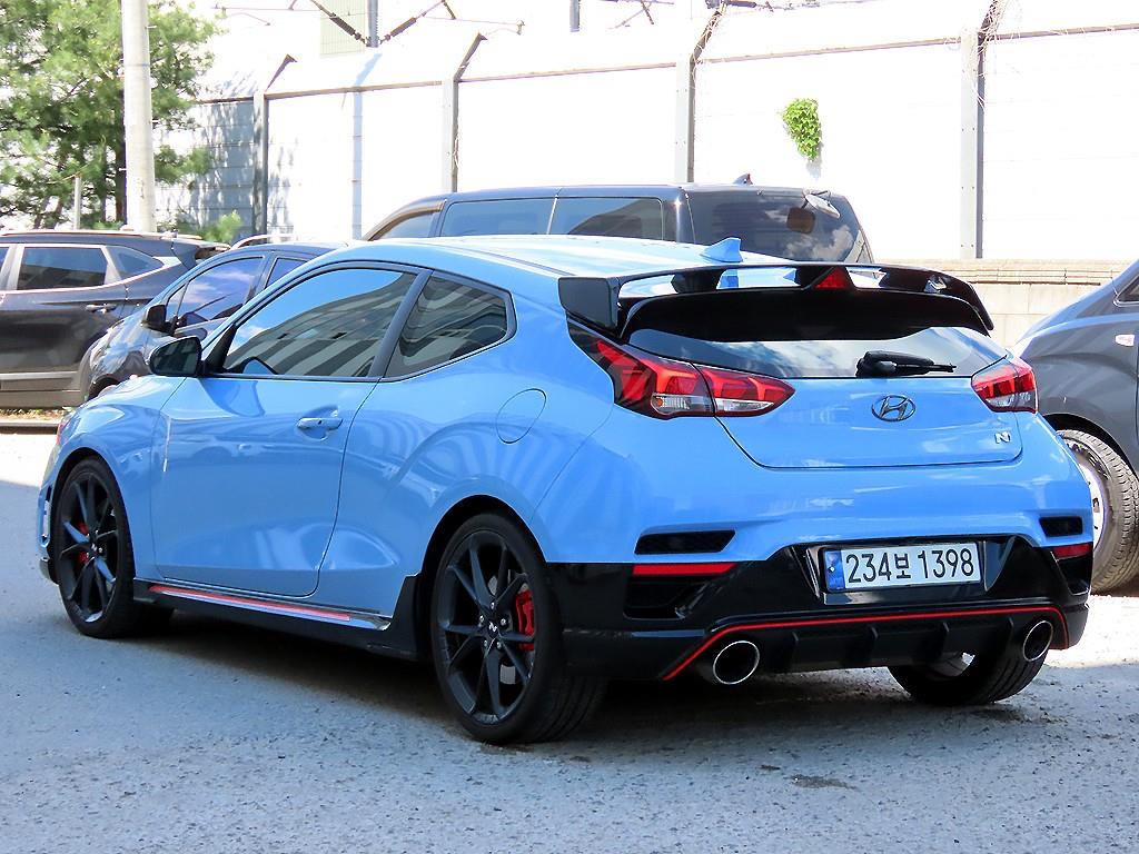 HYUNDAI Veloster - Vista 3