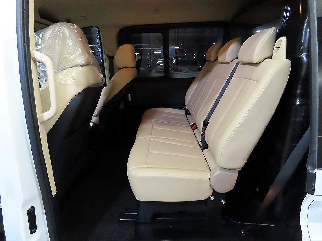 HYUNDAI Staria - Vista 7