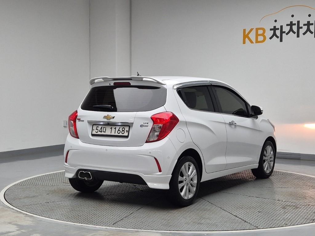 Chevrolet Spark - Vista 3