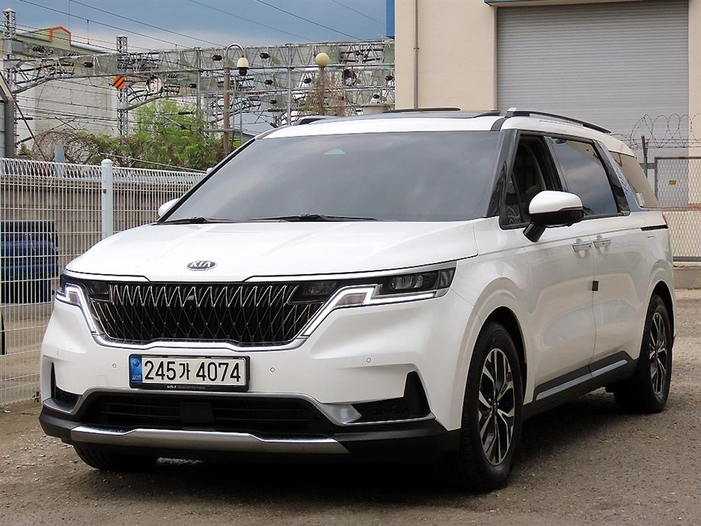 KIA Carnival - Vista 2