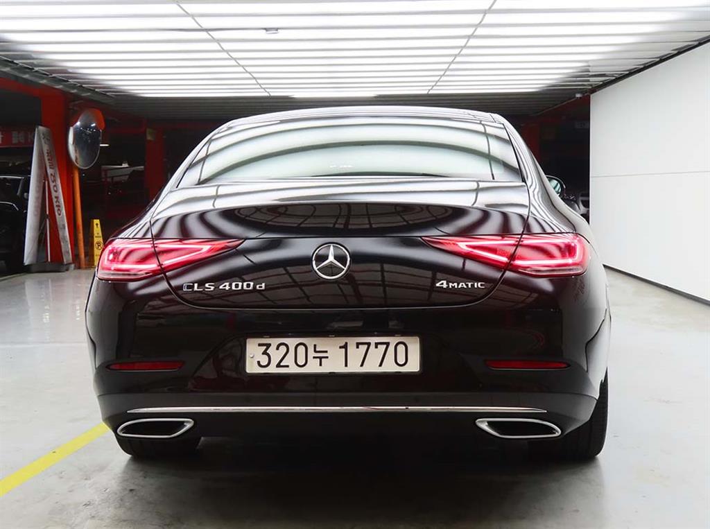 Mercedes Benz CLS Class - Vista 3