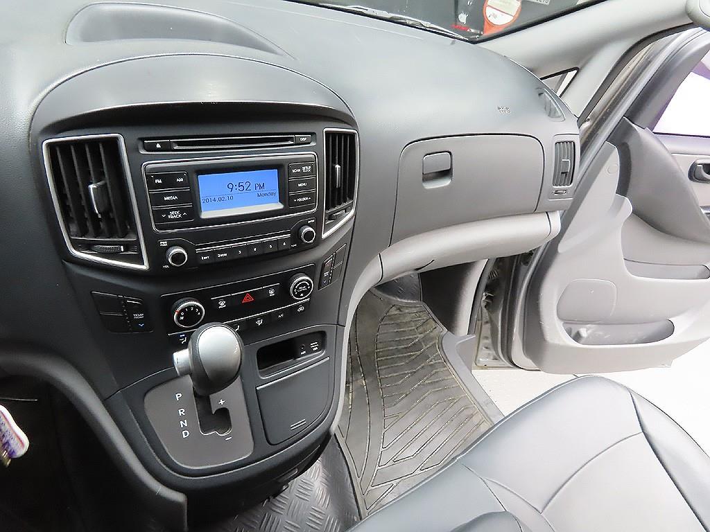 HYUNDAI Starex 2019 Gris - Importación desde Corea - HF Imports Iquique - Foto 7