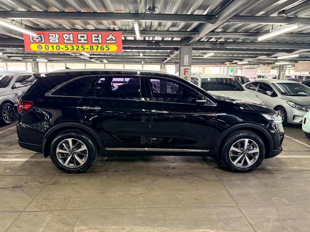 KIA Sorento - Vista 3