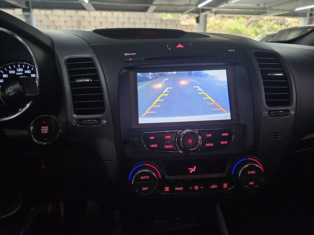 KIA K3 2016 the color of pearl - Importación desde Corea - HF Imports Iquique - Foto 13