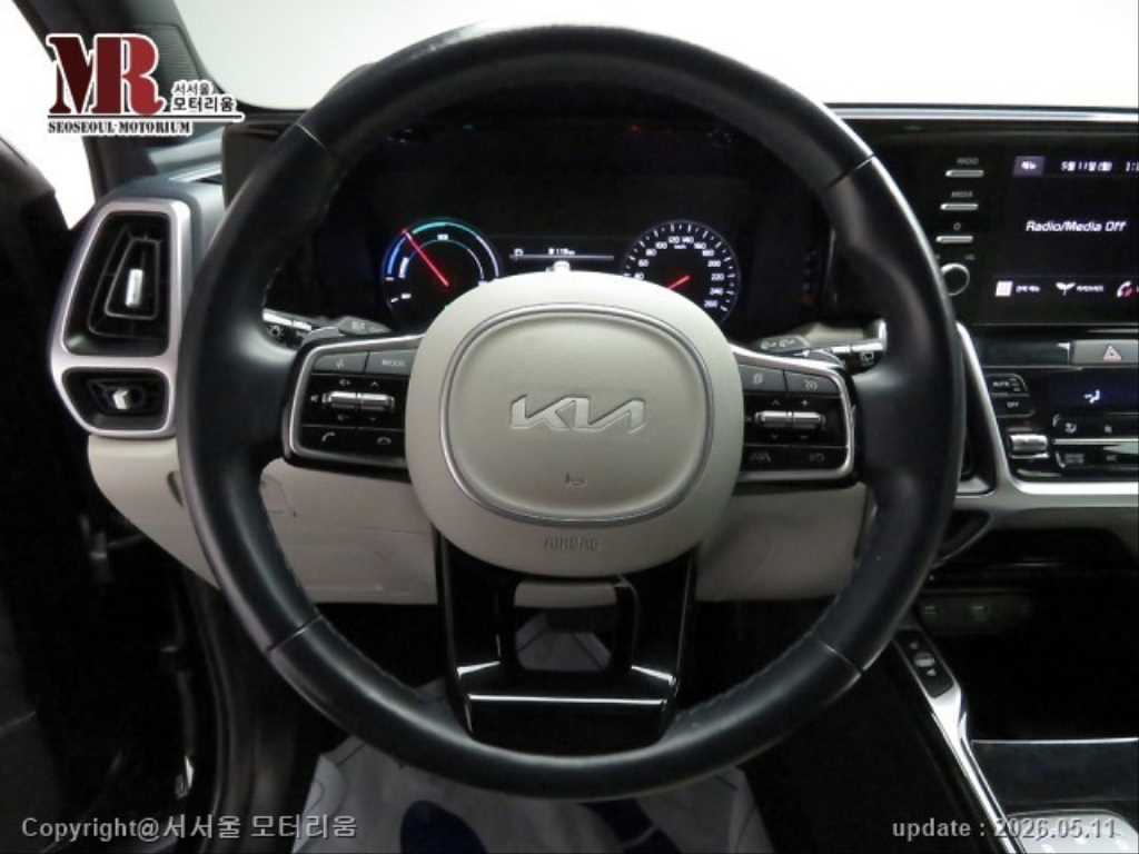 KIA Sorento - Vista 8