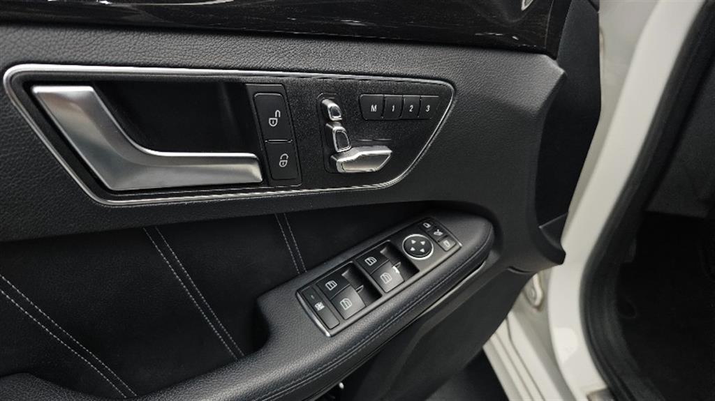 Mercedes Benz E class 2014 Blanco - Importación desde Corea - HF Imports Iquique - Foto 16