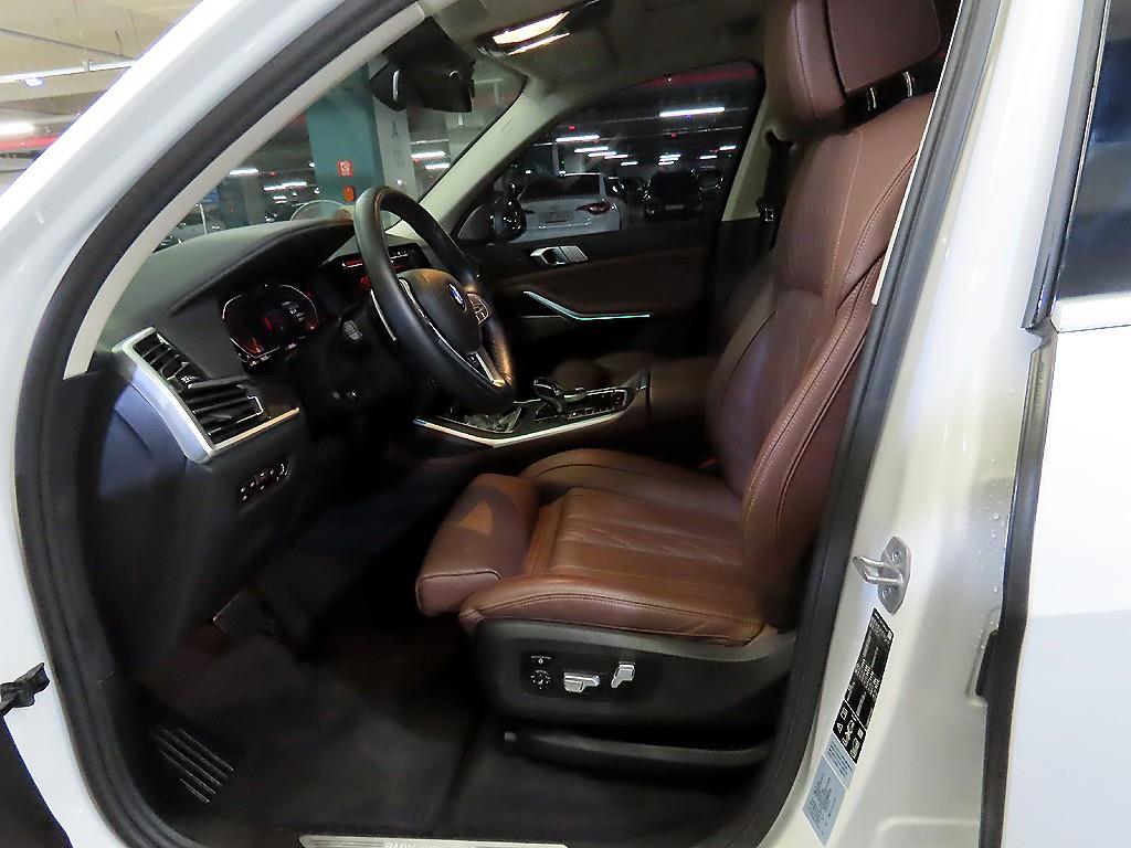BMW X7 - Vista 6