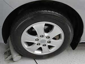 HYUNDAI Starex - Vista 10