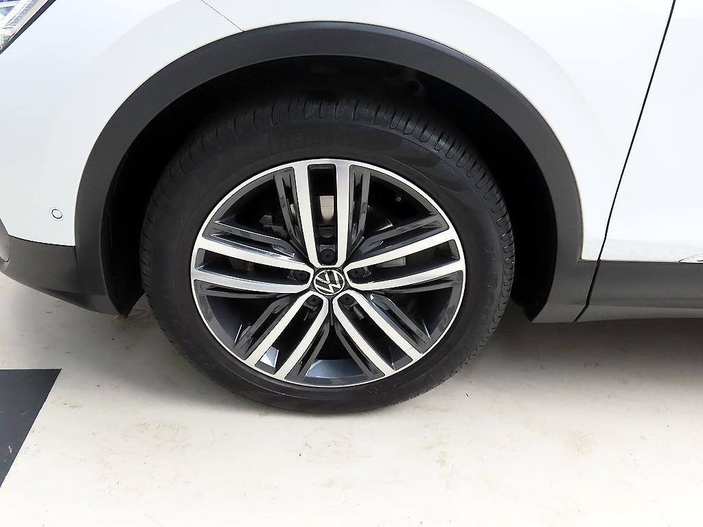 Volkswagen Tiguan 2023 the color of pearl - Importación desde Corea - HF Imports Iquique - Foto 20